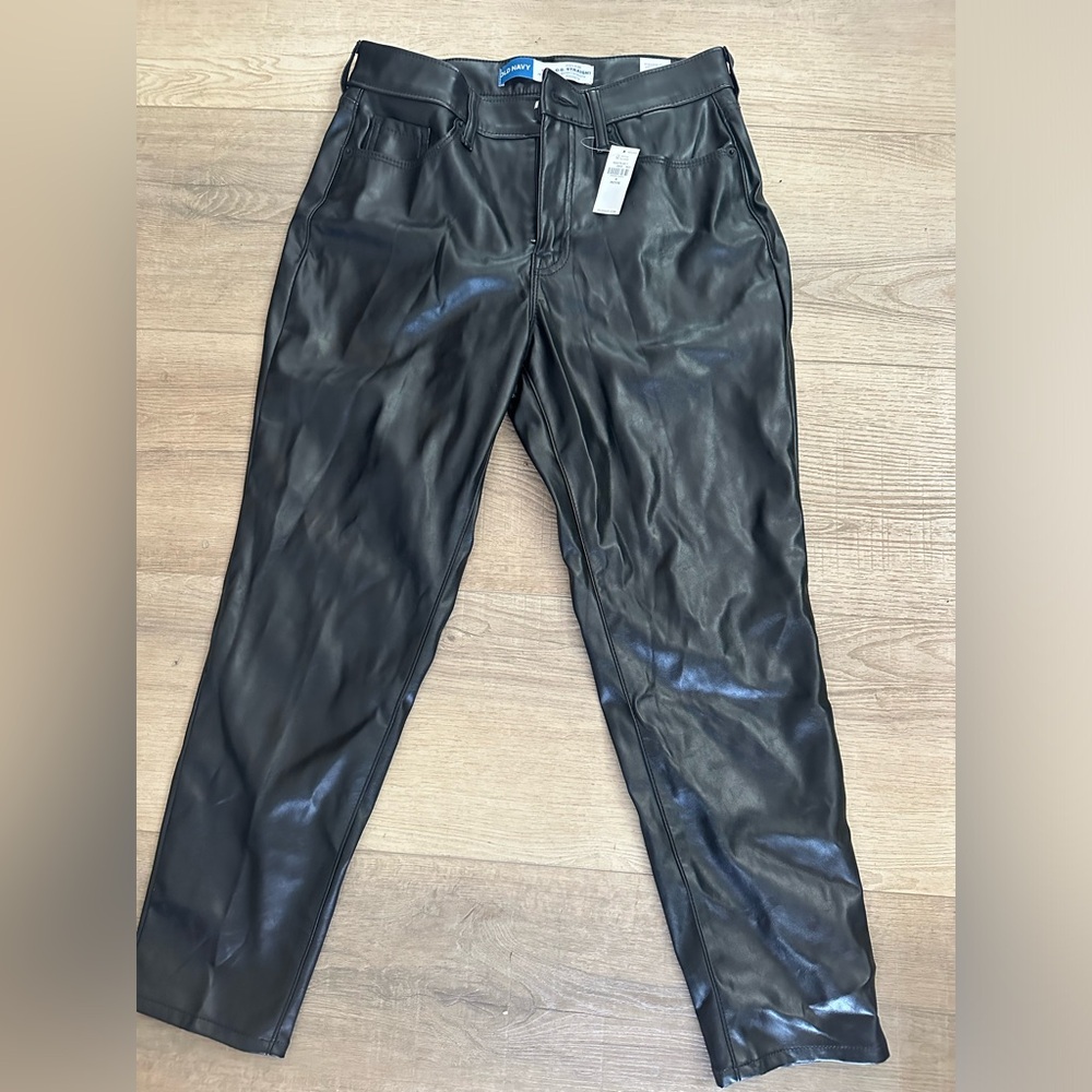 old Navy leather size 6 petite straight pants